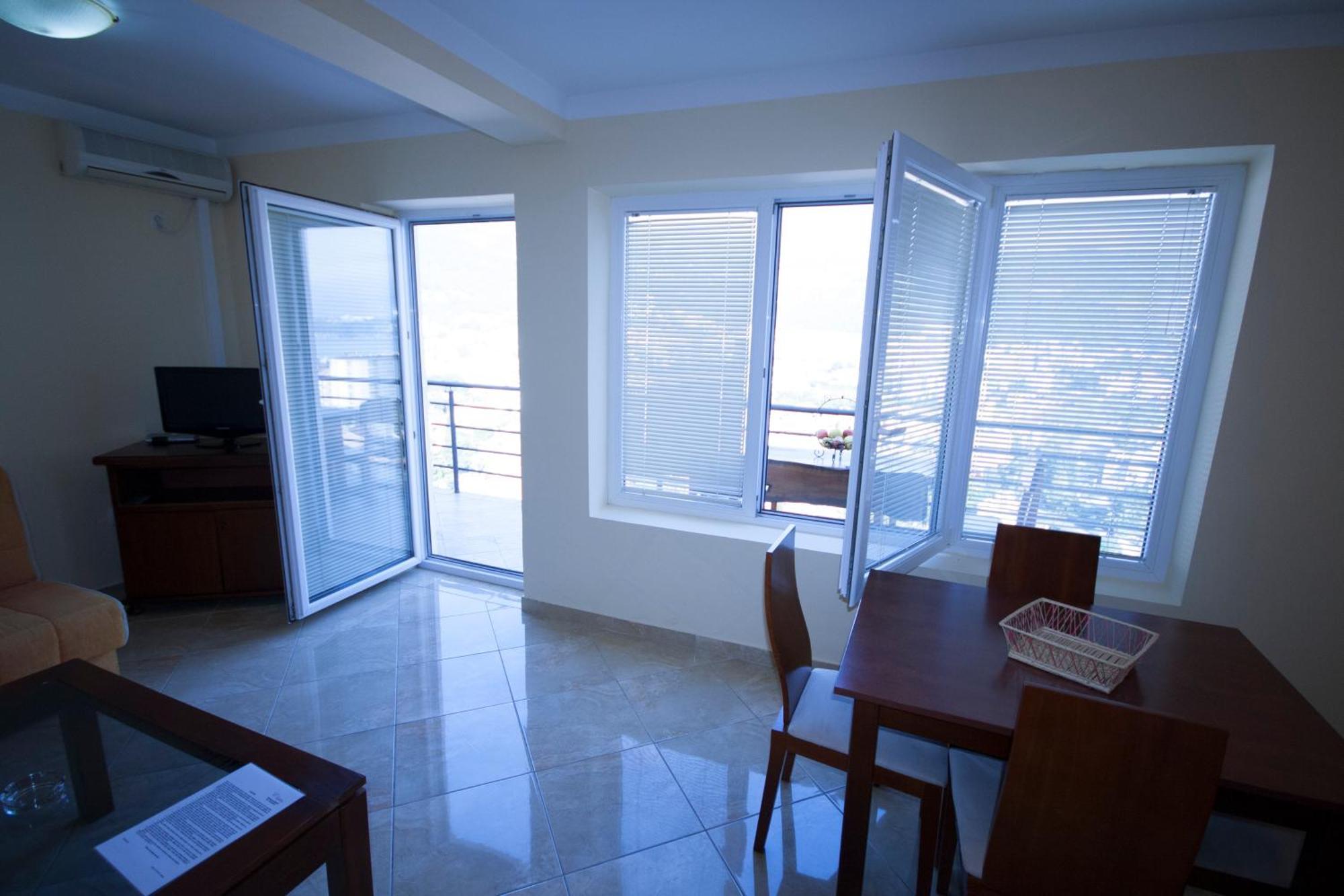 Contessa Apartments Budva Szoba fotó